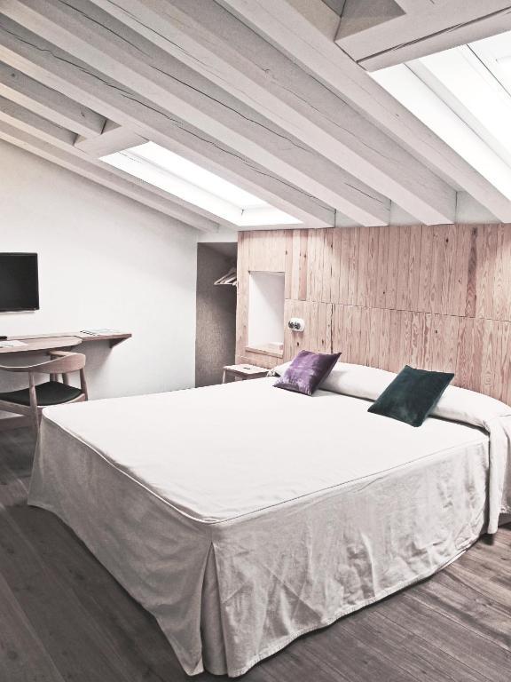Hotel Ayllón Habitación foto